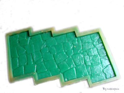 供應(yīng)水泥模具技術(shù)