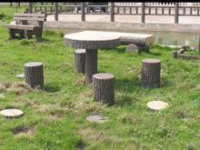 供應仿木水泥仿木樹樁仿木護欄,仿木欄桿,鑄造石護欄,鑄造石欄桿,仿石