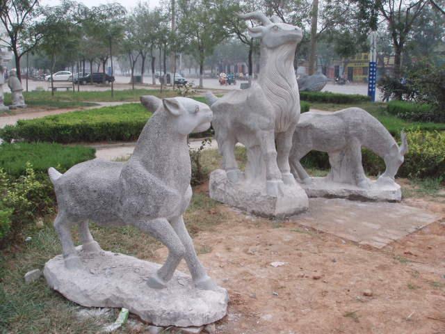 手工雕刻石雕三羊開泰石雕羊圖片