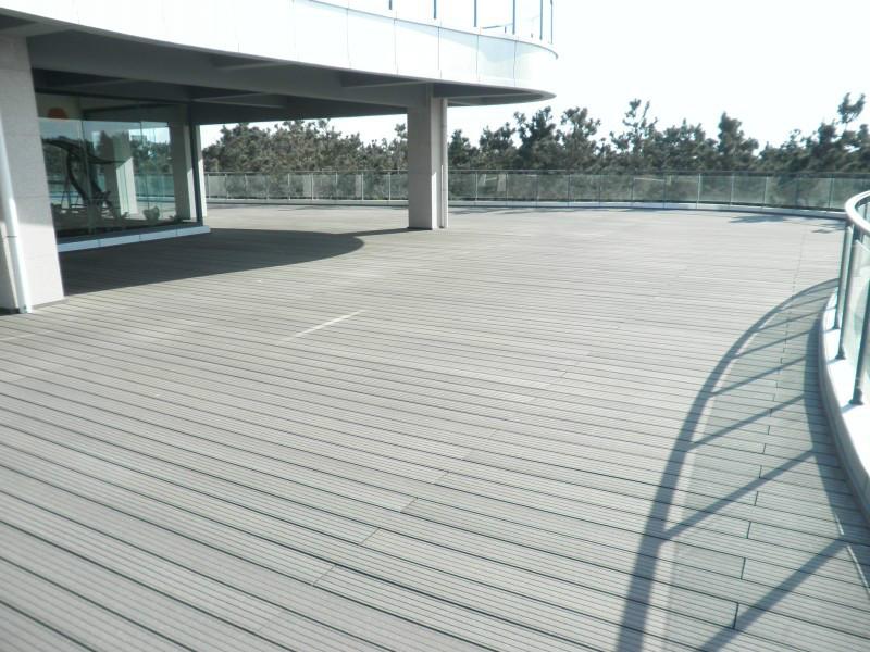 供應(yīng)木塑地板材料誰家做的*