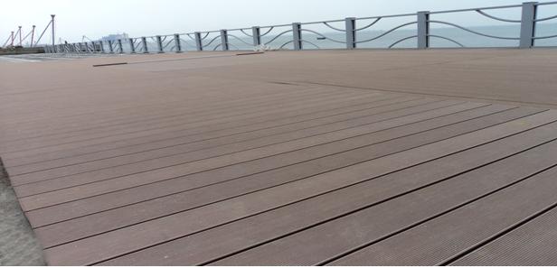 供應(yīng)*的公園地板哪家有