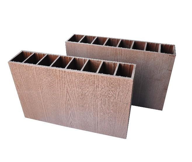 山東濰坊木塑柵欄圖片