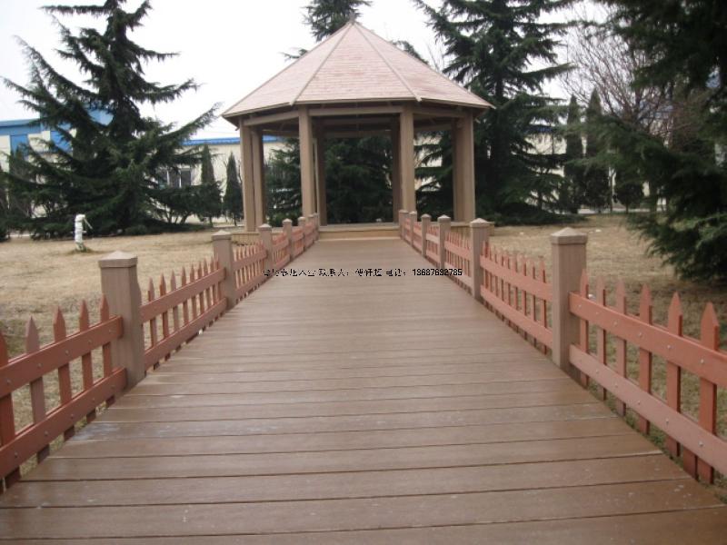 青島平度木塑護欄生產(chǎn)廠家圖片