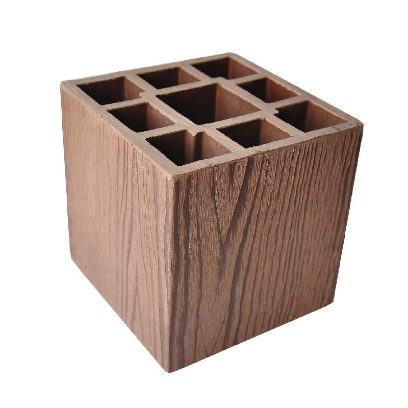 供應(yīng)2013山東威海木塑護欄裝飾-*質(zhì)的木塑護欄生產(chǎn)廠家