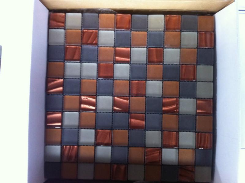 供應(yīng)湖北黃岡拼鏡玻璃馬賽克，水晶玻璃馬賽克，貝殼馬賽克廠。