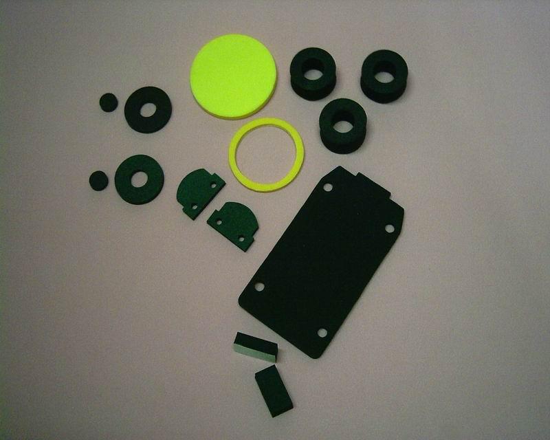 供應(yīng)耐高溫遮蔽單雙面膠帶沖型模切