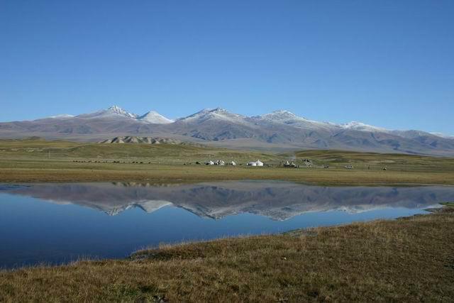 供應(yīng)九寨溝到黃河九曲*彎包車*