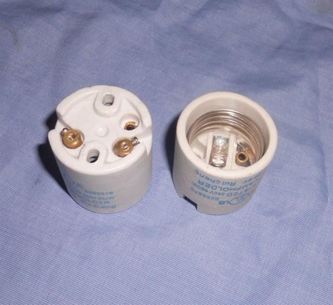 供應(yīng)*E26陶瓷燈頭燈座