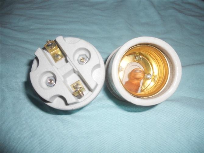 供應(yīng)E40大防雨陶瓷燈頭