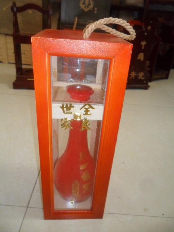 供應(yīng)木制酒桶價(jià)格