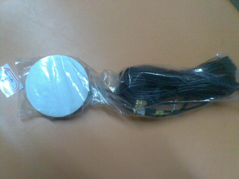 供應GPS+GSM組合導航天線