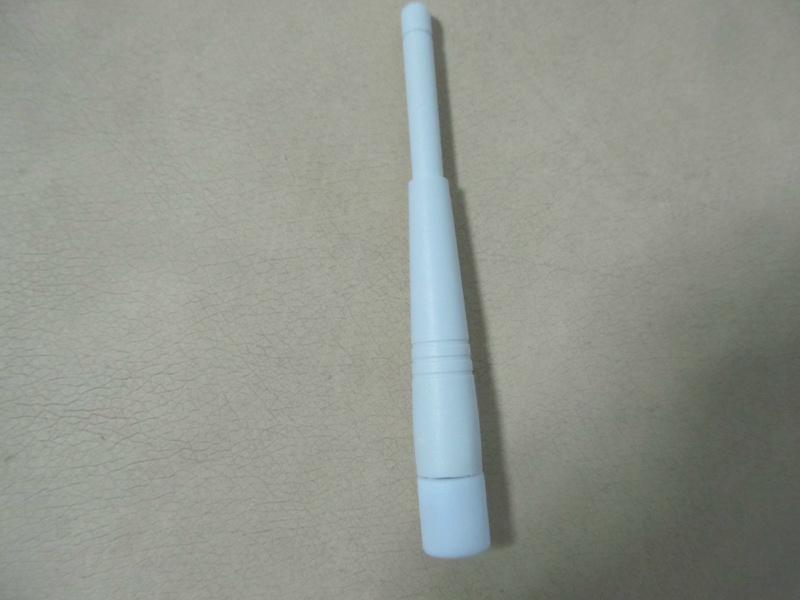 供應(yīng)2400MHZ5db白色膠棒天線