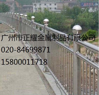 供應(yīng)玻璃不銹鋼地鐵出口欄桿扶手