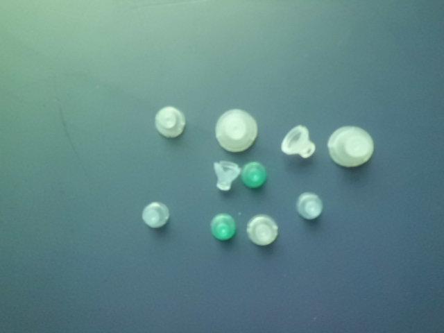 供應(yīng)七寸筆記本鍵盤(pán)射出硅膠單粒