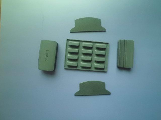 供應(yīng)深圳廠家生產(chǎn)定做各類硅膠橡膠腳墊