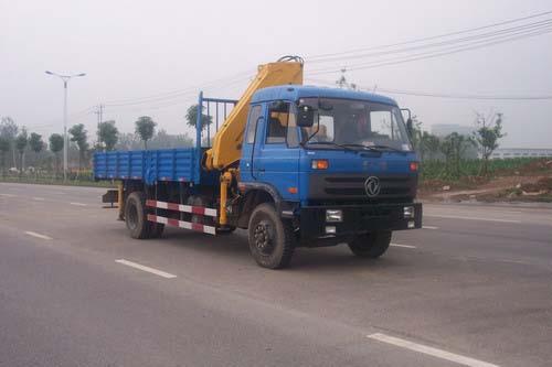 供應(yīng)8噸隨車吊-東風(fēng)153，玉柴180馬力，現(xiàn)貨供應(yīng)