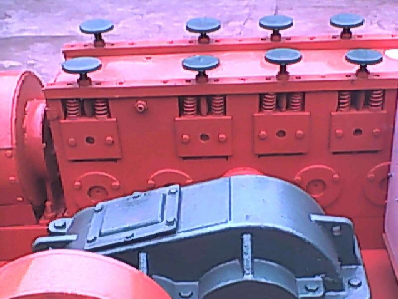 供應(yīng)鋼管調(diào)直機(jī)