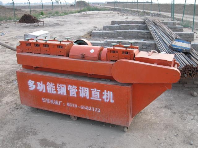 供應(yīng)建筑鋼管調(diào)直除銹噴漆機(jī)