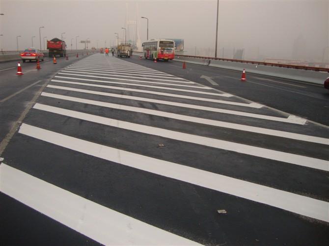 供應(yīng)道路標(biāo)線劃線冷漆熱熔