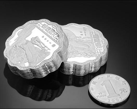 供應(yīng)國(guó)寶中秋銀月餅套裝30克哪里賣