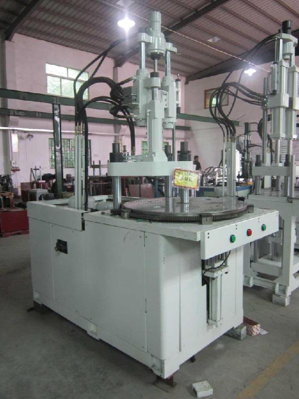 供應(yīng)深圳轉(zhuǎn)盤立式注塑機工廠，深圳轉(zhuǎn)盤立式注塑機優(yōu)惠價格