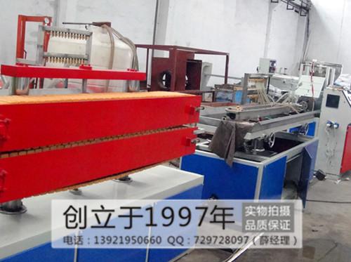 PVC護(hù)角生產(chǎn)線，PVC陰陽護(hù)角生產(chǎn)線，張家港PVC護(hù)角生產(chǎn)線價格