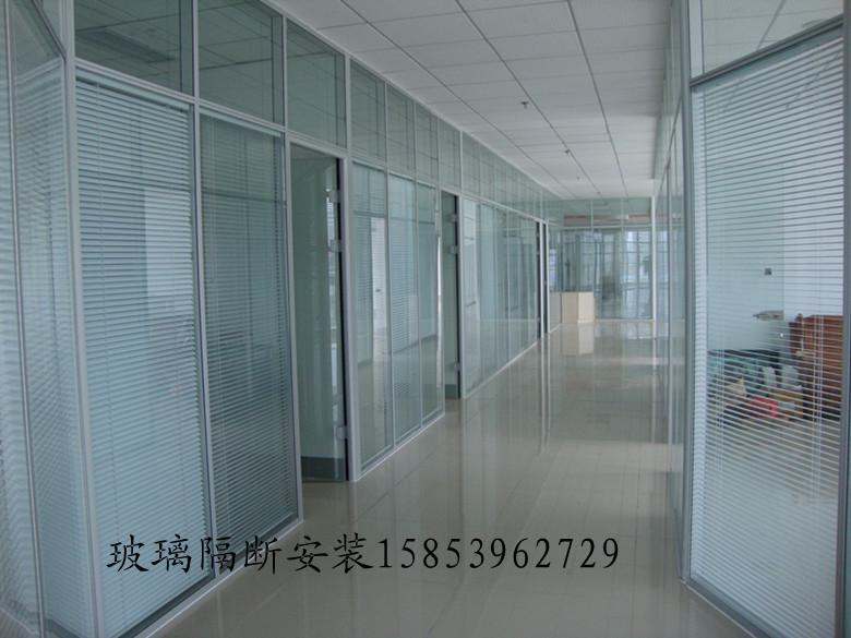 供應(yīng)固定隔斷臨沂玻璃隔斷市場(chǎng)