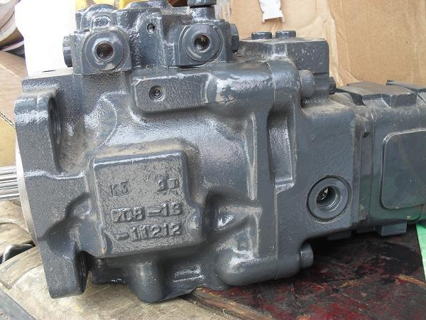 供應小松配件PC40-7齒輪泵