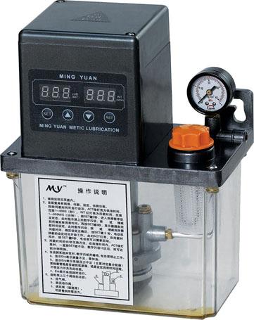 供應(yīng)注塑機潤滑泵/2升注油器/油泵