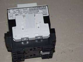 供應(yīng)3TF43系列交流接觸器 【【3TF43系列交流接觸器】】