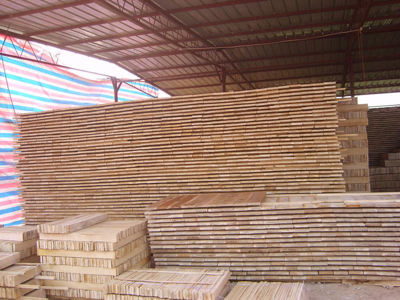 供應秦嶺榆木原木