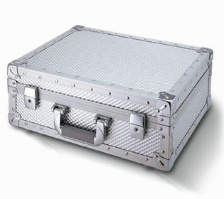 供應(yīng)佛山五金工具箱*箱廠家直銷批發(fā)