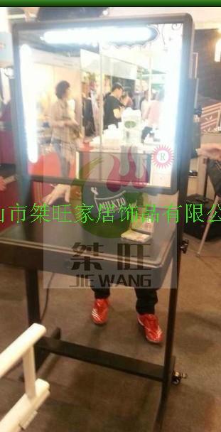 供應(yīng)彩妝晚妝化妝美容美發(fā)LED化妝鏡臺(tái)/化妝培訓(xùn)機(jī)構(gòu)折疊LED化妝箱