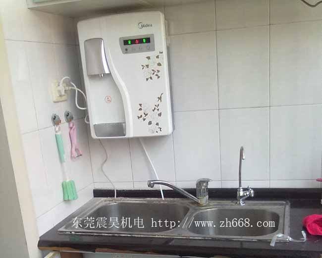 美的凈水器圖片/美的凈水器樣板圖 (2)