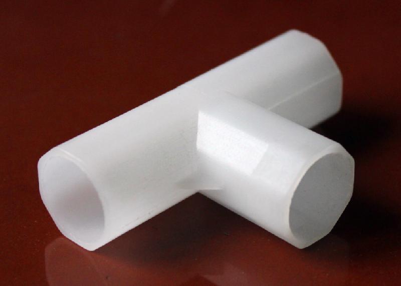 供應(yīng)16mm管塑料接頭