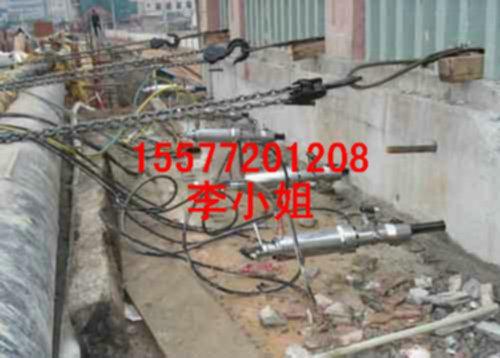 混凝土橋墩破除機(jī)械  橋面破拆機(jī)械  液壓分裂機(jī)  劈裂機(jī)