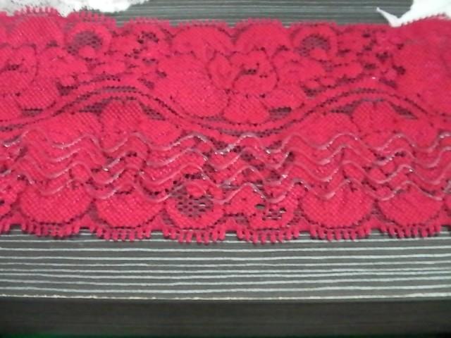 供應(yīng)彈力花邊滴膠滴SILICONE防滑加工