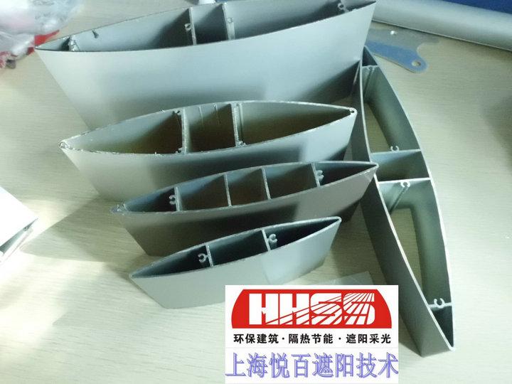 供應(yīng)蘇州梭型百葉材料及梭型百葉配件上海悅百專業(yè)生產(chǎn)