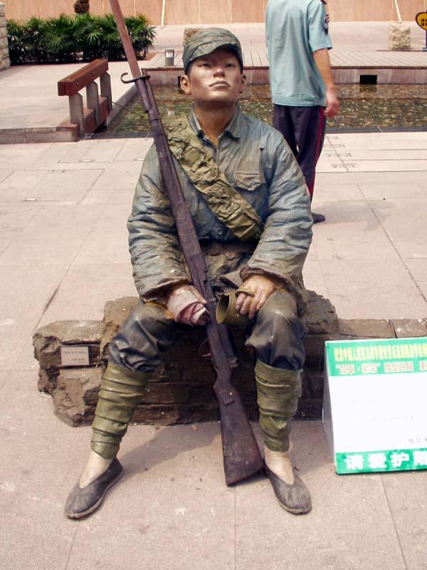 供應(yīng)*雕塑