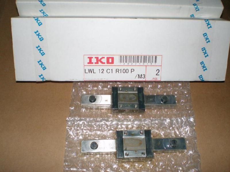 供應(yīng)IKO滾珠精密滑組BWU25-60大量批發(fā)IKO直線導(dǎo)軌