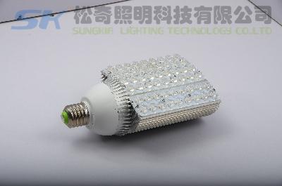 供应E39/E40LED路灯 54WE40LED路灯 三面发光 