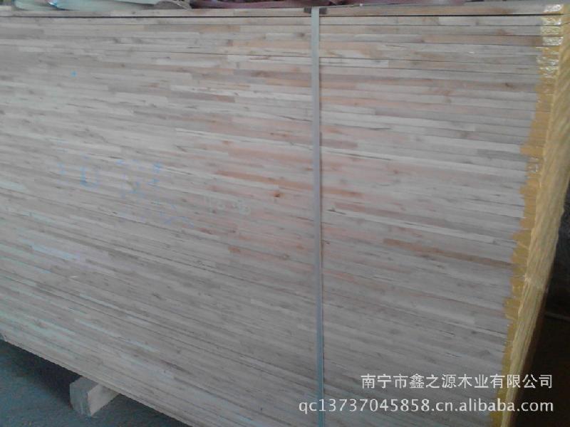 供應(yīng)江蘇桉木指接板，江蘇桉木指接板批發(fā)電話，江蘇桉木指接板供貨商