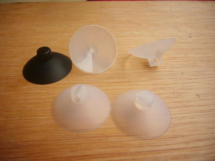 供應(yīng)30mm穿孔硅膠吸盤 玩具吸盤配件