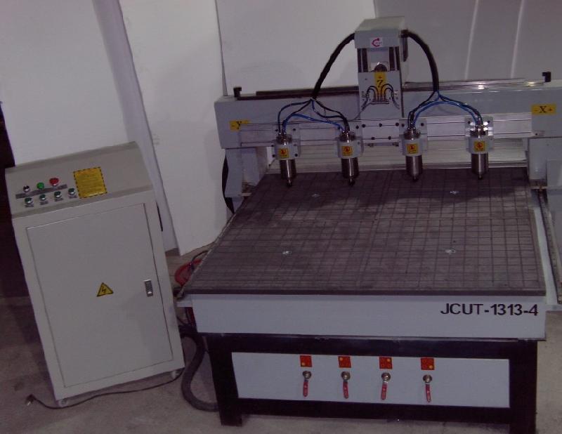 湖南衡陽浮雕多頭雕刻機圖片
