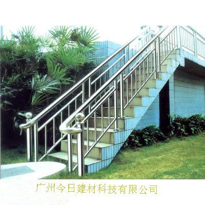 廣州不銹鋼圓管樓梯護(hù)欄圖片