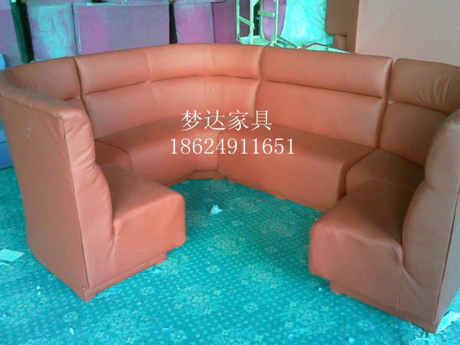 供應專業(yè)定制*流行款式的異形沙發(fā)