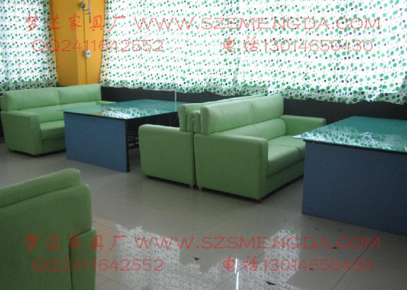 供應(yīng)網(wǎng)吧定制桌椅沙發(fā)_鄭州夢達(dá)家具