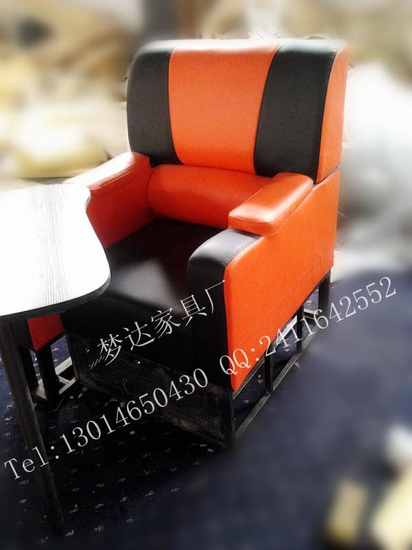 供應(yīng)濟(jì)源網(wǎng)吧一體沙發(fā)，夢達(dá)家具廠家定制