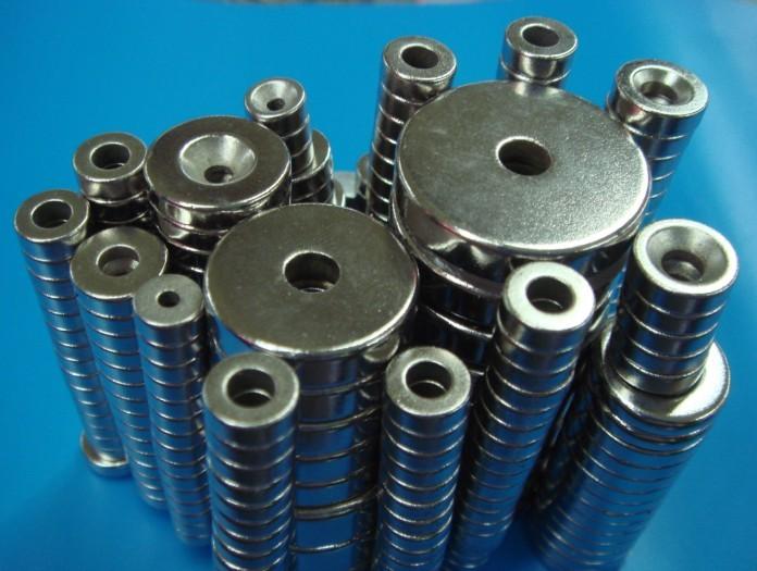 上海磁鐵廠，強(qiáng)力磁鐵，定制磁鐵，五金磁鐵，電子磁鐵，磁鐵大全