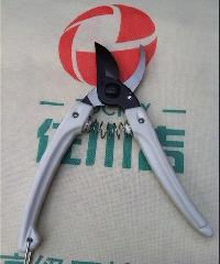 供應(yīng)日本原裝愛麗斯ARS修枝剪130B